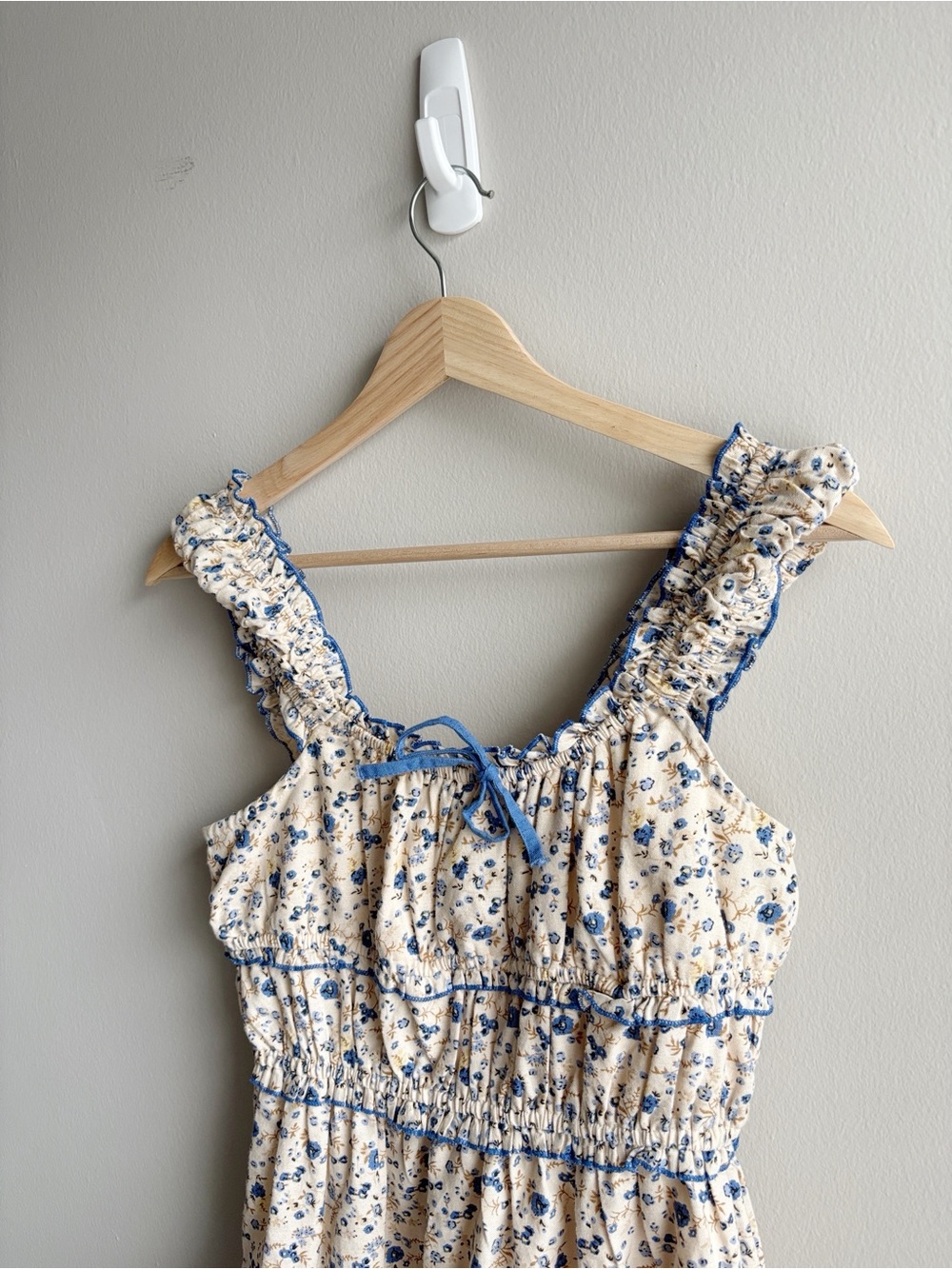 Floral Ruffle-Stripe Sundress in Cream and Blue - Picture 3 of 7
